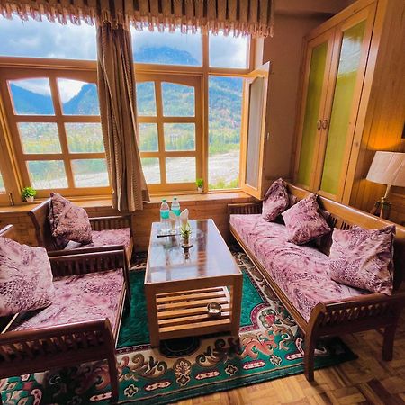 Snow Clad Riverview Hotel & Resort, Manali Esterno foto