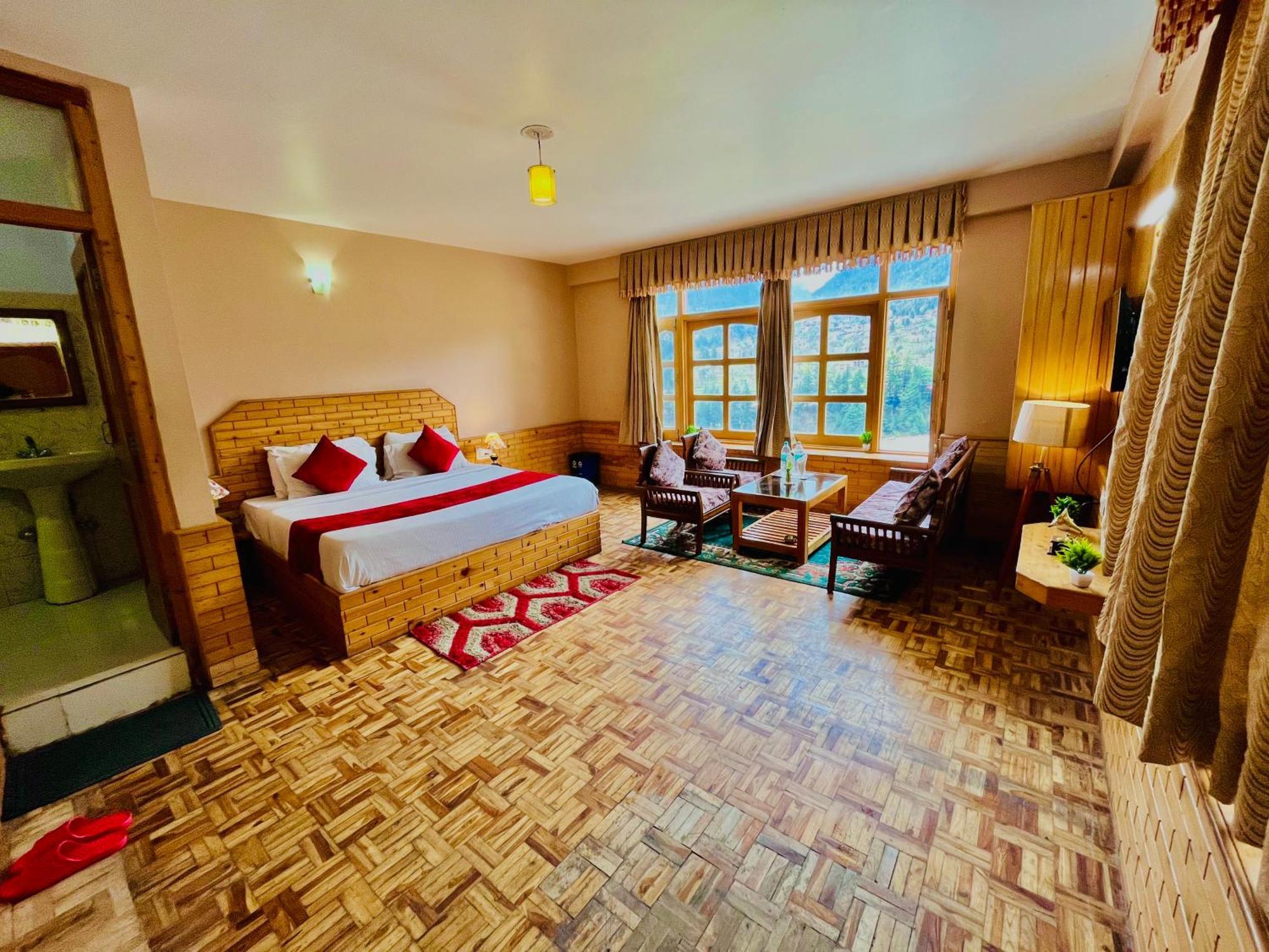 Snow Clad Riverview Hotel & Resort, Manali Esterno foto