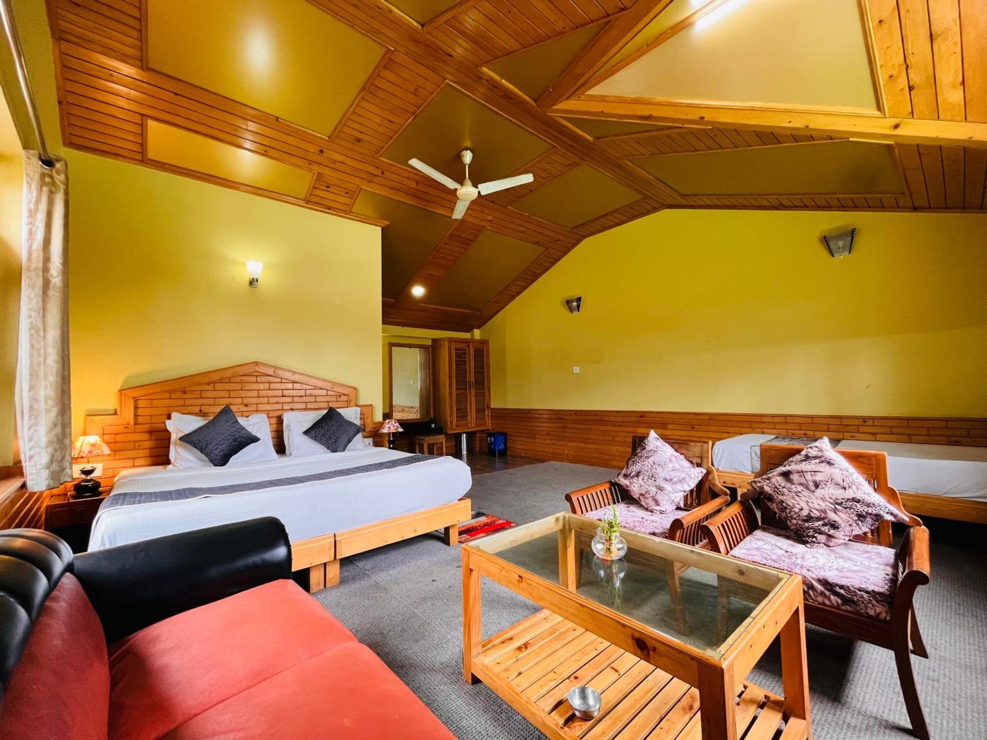Snow Clad Riverview Hotel & Resort, Manali Esterno foto