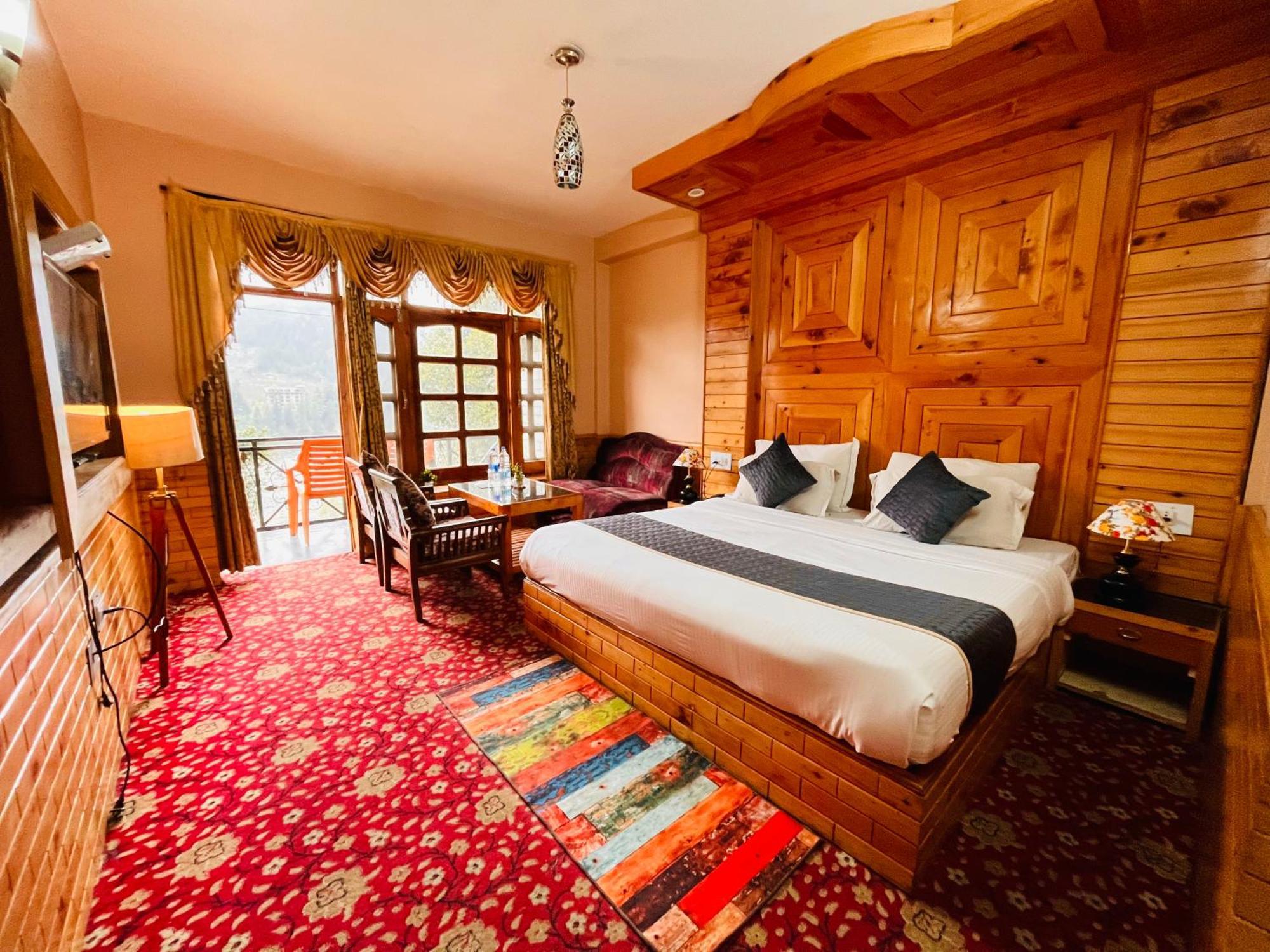Snow Clad Riverview Hotel & Resort, Manali Esterno foto