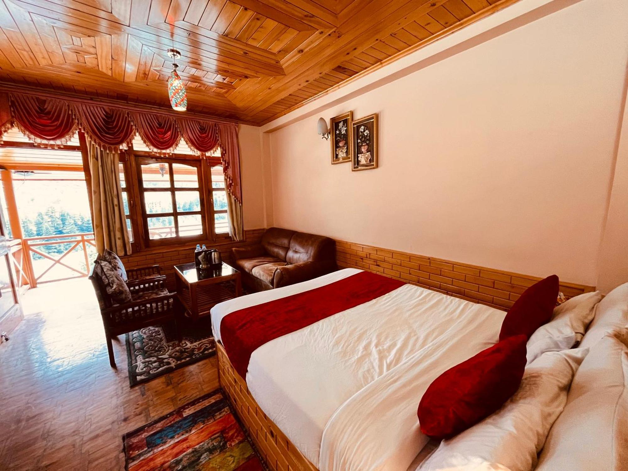 Snow Clad Riverview Hotel & Resort, Manali Esterno foto